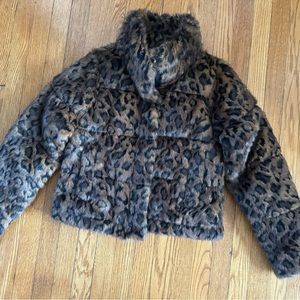 Abercrombie & Fitch Leopard Print Mini Puffer Size Small